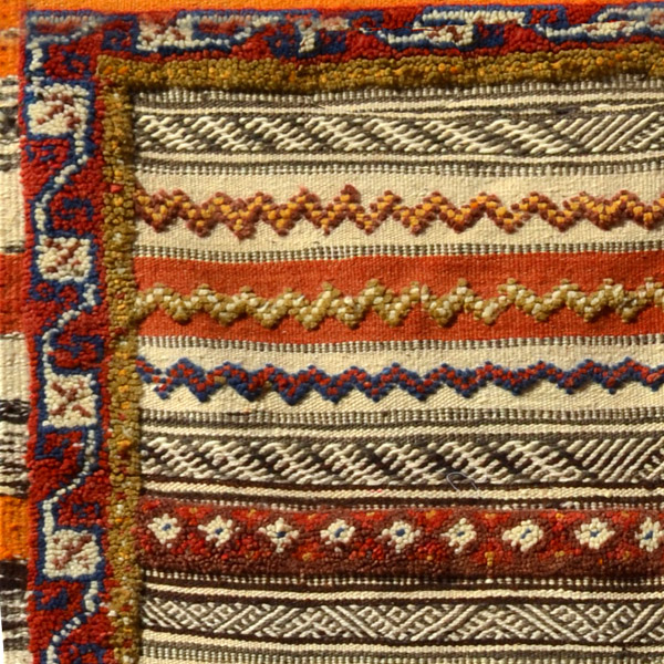 tapis berbère marocain Glaoua 1.5/.90 m ; 230 €